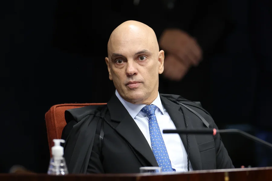 Rede bolsonarista impulsiona campanha ao Senado contra Moraes